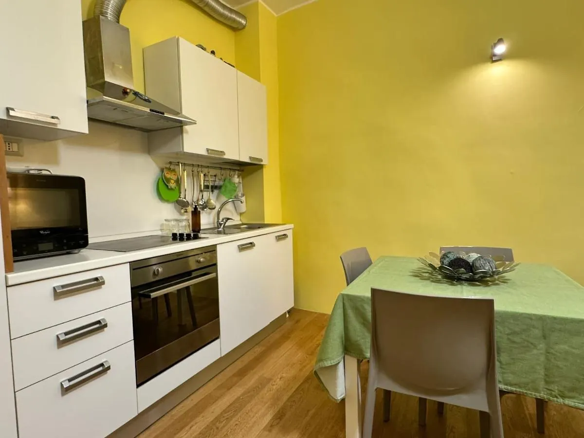 Dimora Le Scalette Apartment Bari 0*,
